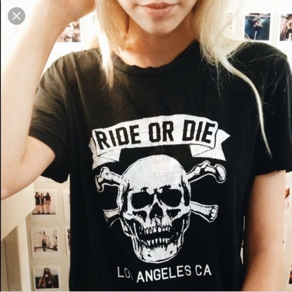 Ride or die tee brandy Melville